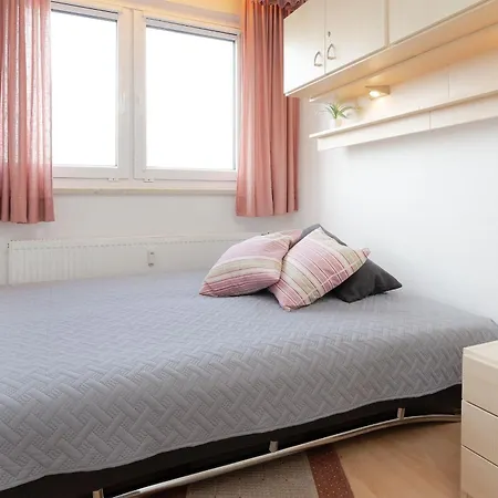 Berolina 505 アパート ダーメ